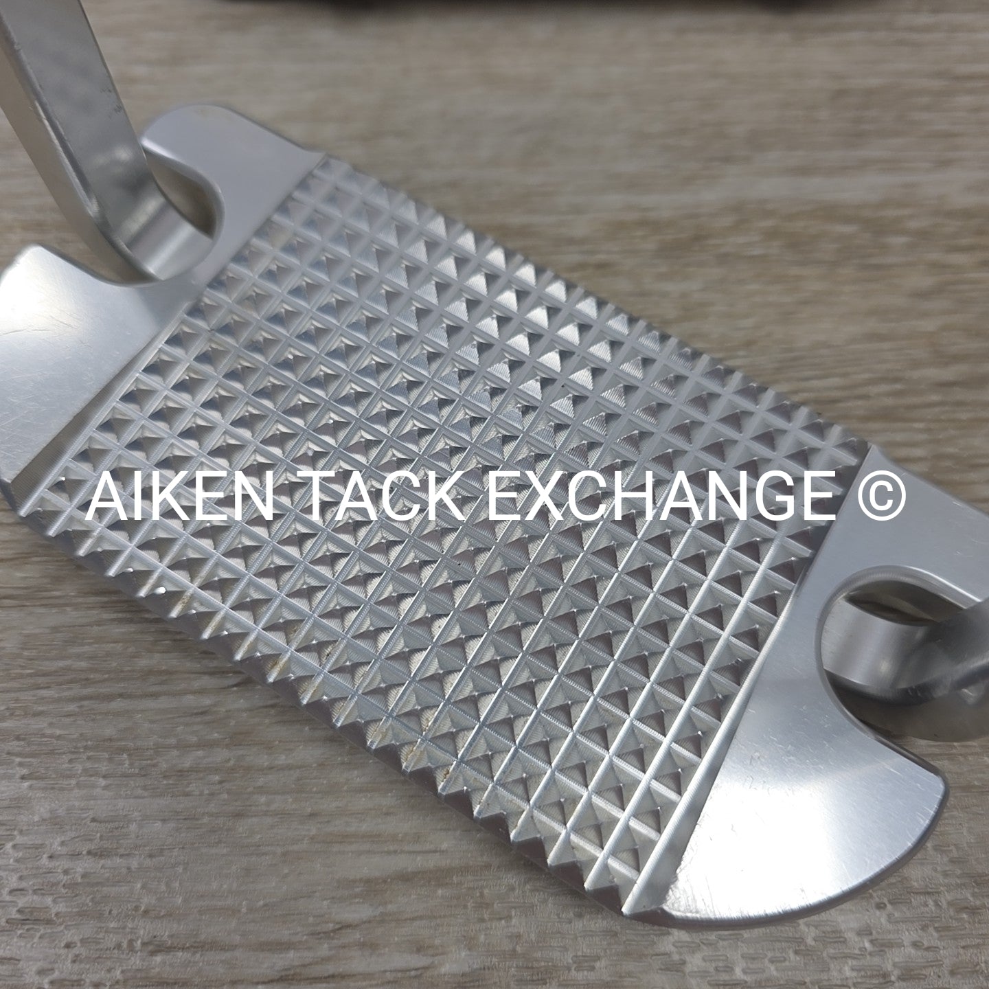 Jin Original Stirrup Irons, 4.5"