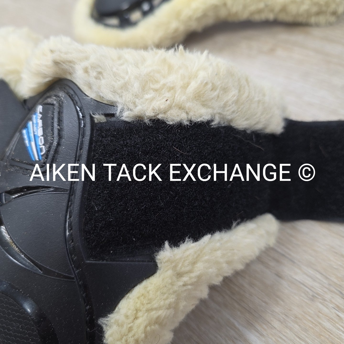Shires Arma Carbon SupaFleece Fetlock Boots, Size Full