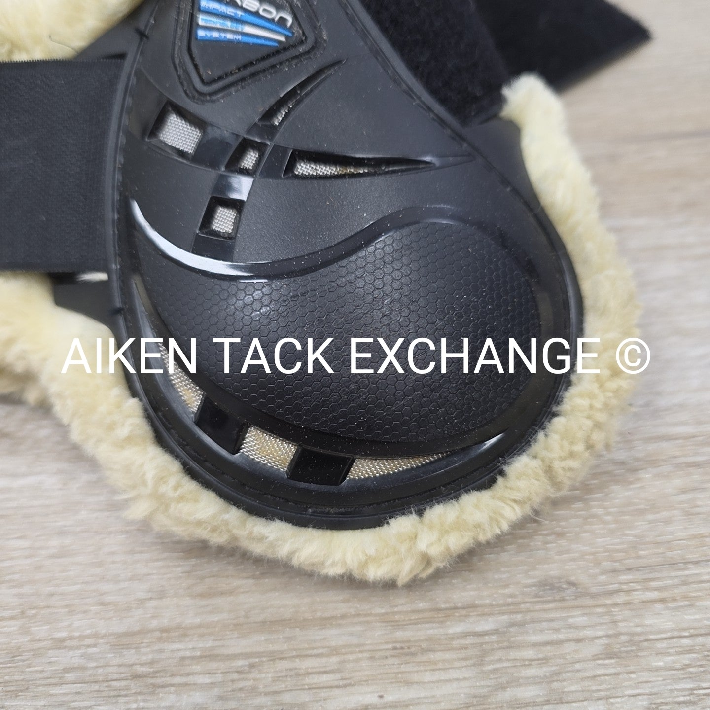 Shires Arma Carbon SupaFleece Fetlock Boots, Size Full