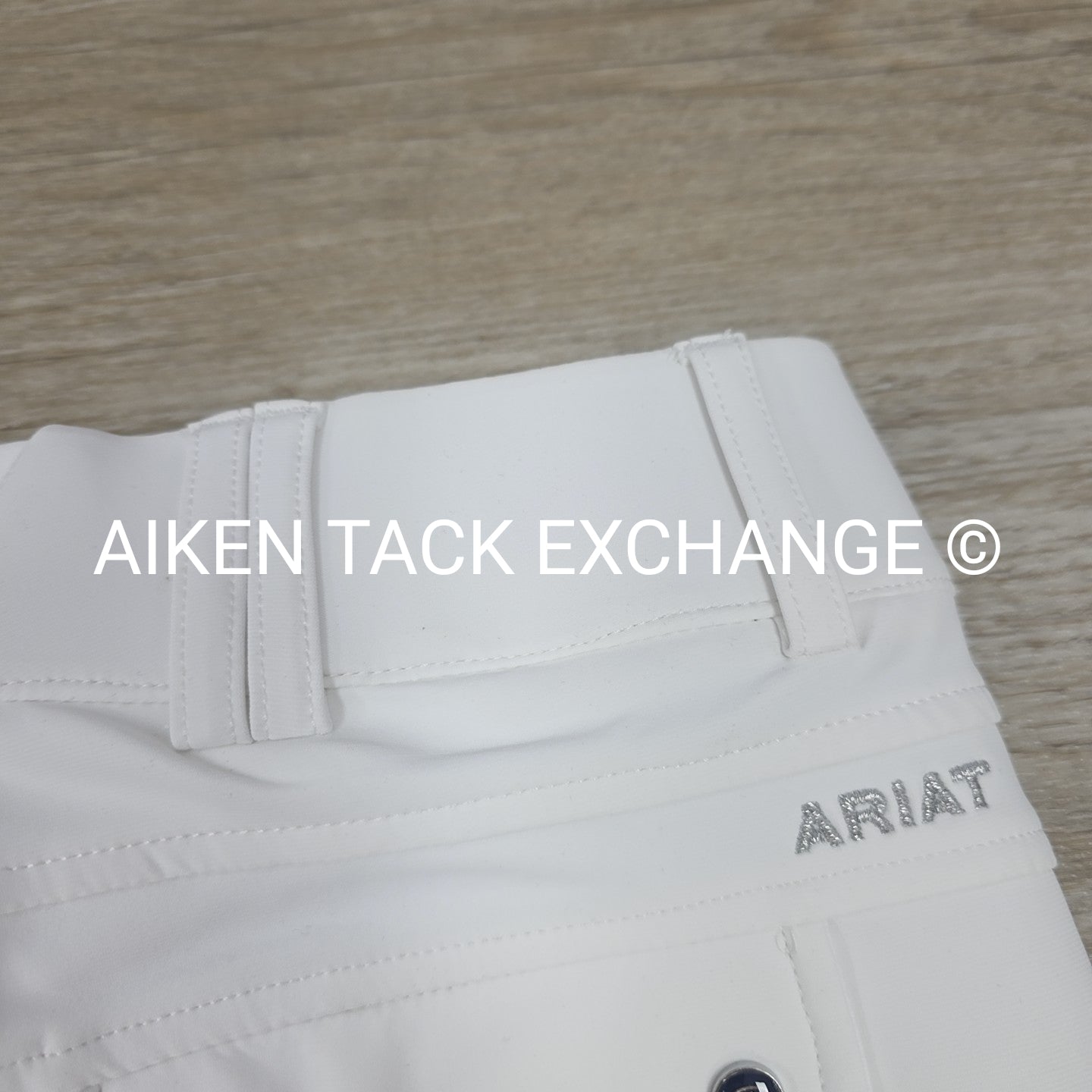 Ariat Tri Factor Silicone Grip Knee Patch Breeches, Size 22 L