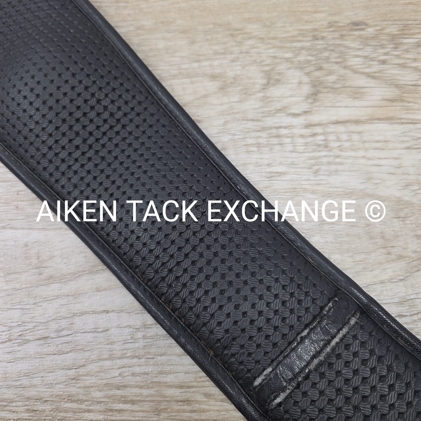 Wintec Chafeless Dressage Girth, Black, 32"