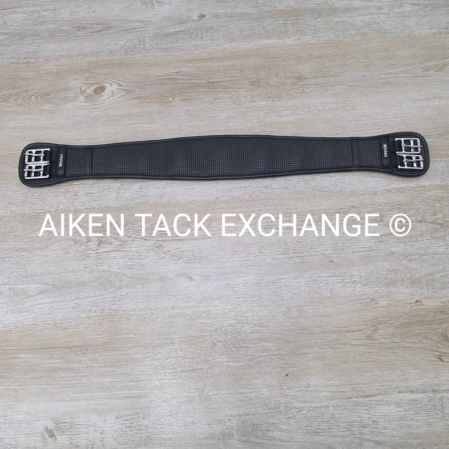 Wintec Chafeless Dressage Girth, Black, 32"