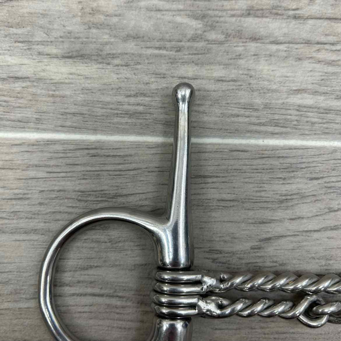 Full Cheek Double Twisted Wire Bit 5"
