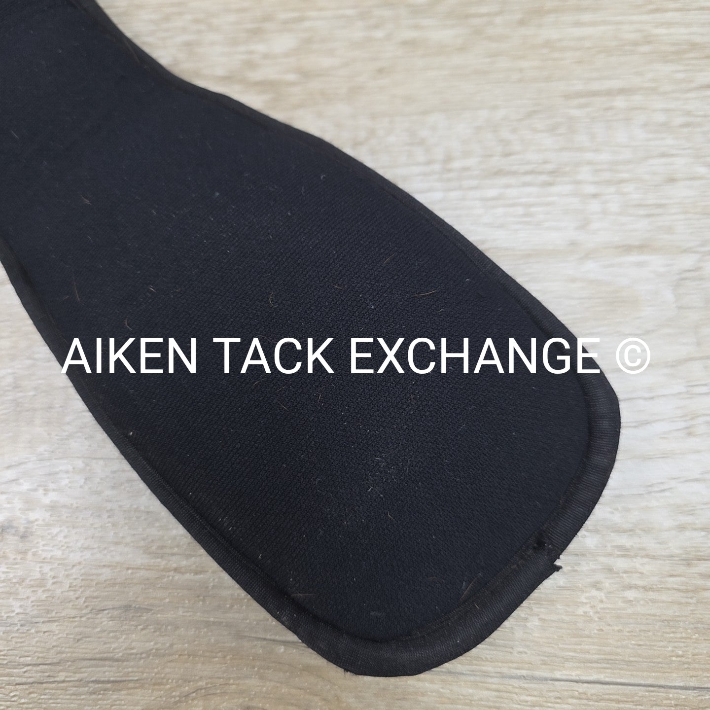 Lettia Memory Foam Click Dressage Girth, 22"