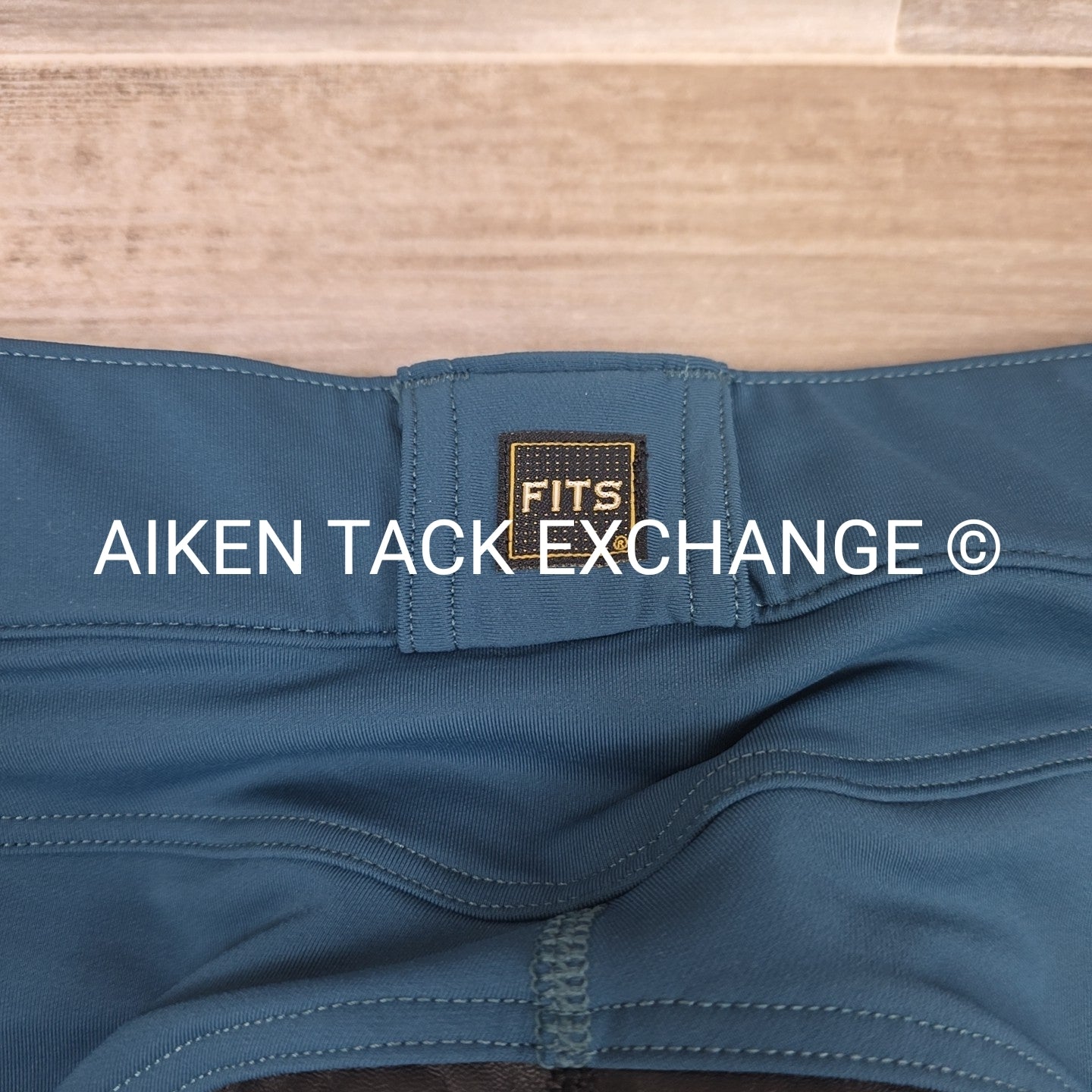 FITS Free Flex Full Seat Breeches, Size Medium