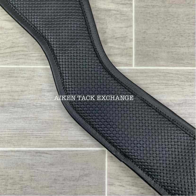 Total Saddle Fit Shoulder Relief Girth 32"