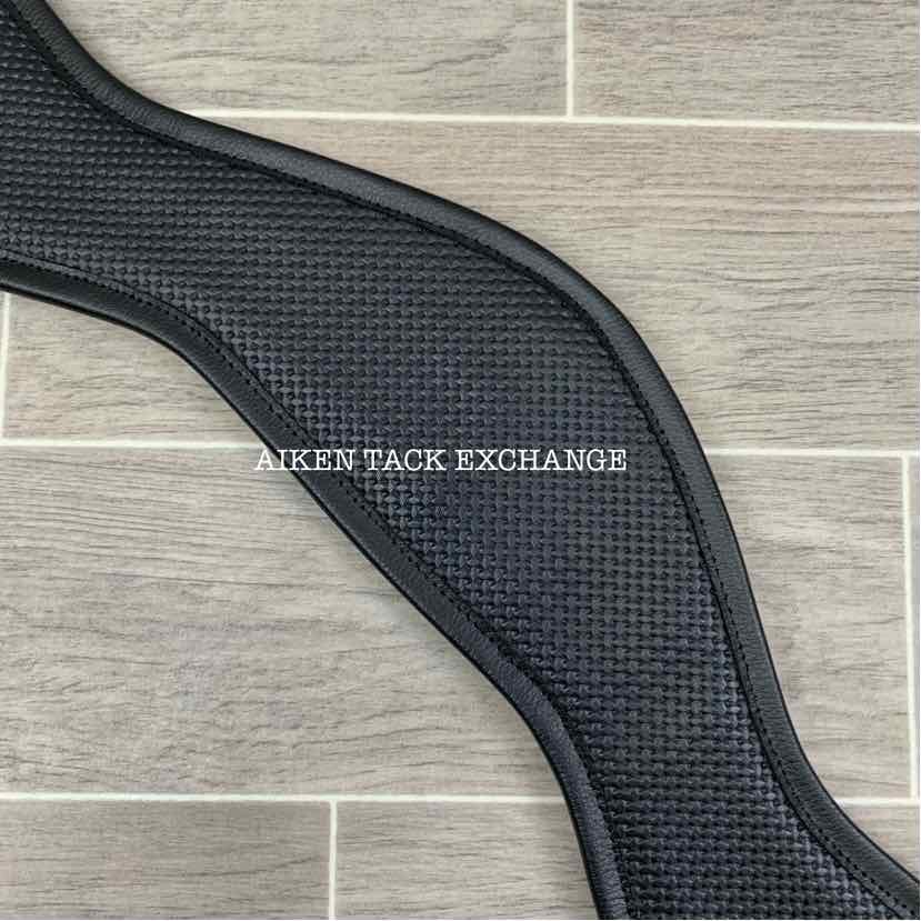 Total Saddle Fit Shoulder Relief Girth 32"