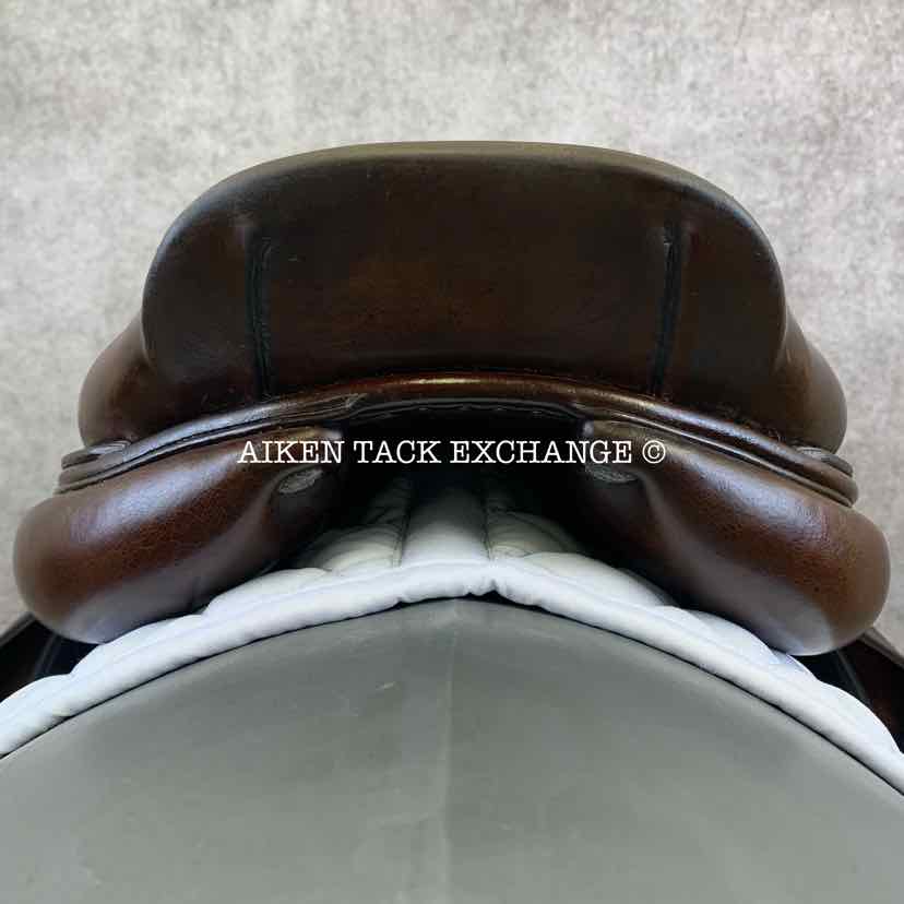 2010 CWD SE06 Close Contact Jump Saddle, 17.5" Seat, 3C Flap, Medium Tree, Foam Panels