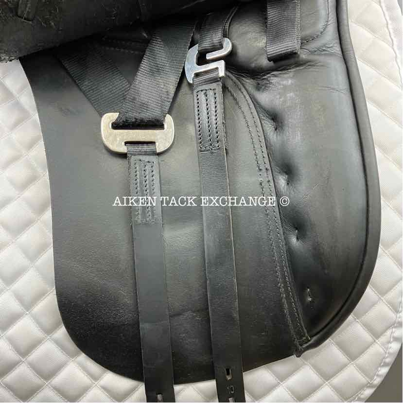 **SOLD** 2007 Lovatt & Ricketts Berkeley Dressage Saddle, 17" Seat, Short Flap, Wide Tree, Wool Flocked Panels