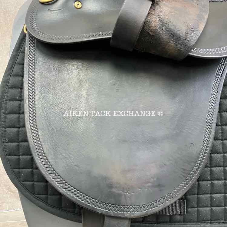 2005 Tucker 146 Classic River Plantation Endurance Saddle, 17.5" Seat, Medium Tree - Semi QH Bars