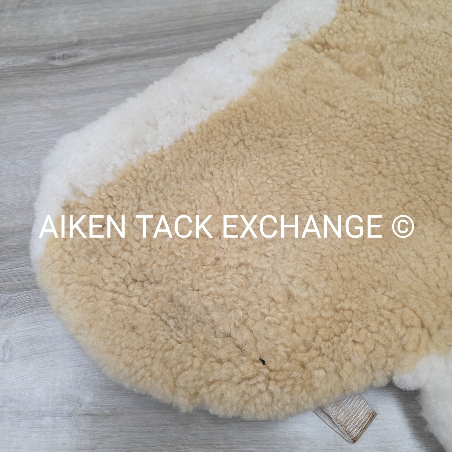 Fleeceworks Sheepskin Perfect Balance with Rolled Edge Half Pad