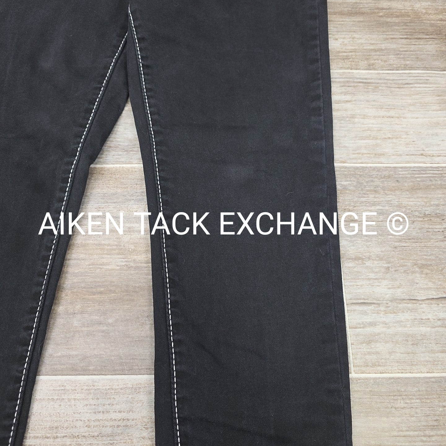White Stitched Stretchy Jeans, Women's Medium