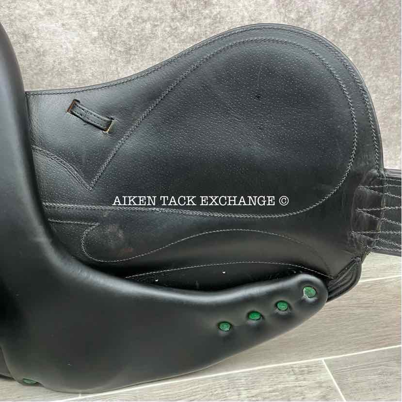 **SOLD** 2004 Devoucoux Makila Monoflap Dressage Saddle, 18" Seat, 1A Flap - Short, Medium Wide Tree, Foam Panels, Full Buffalo Leather