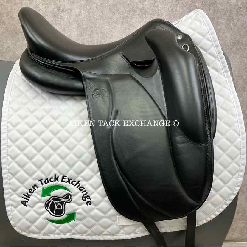 2014 Devoucoux Mendia Monoflap Dressage Saddle, 18" Seat, 3 Flap, Medium Wide Tree, D3D Panels, Full Buffalo Leather