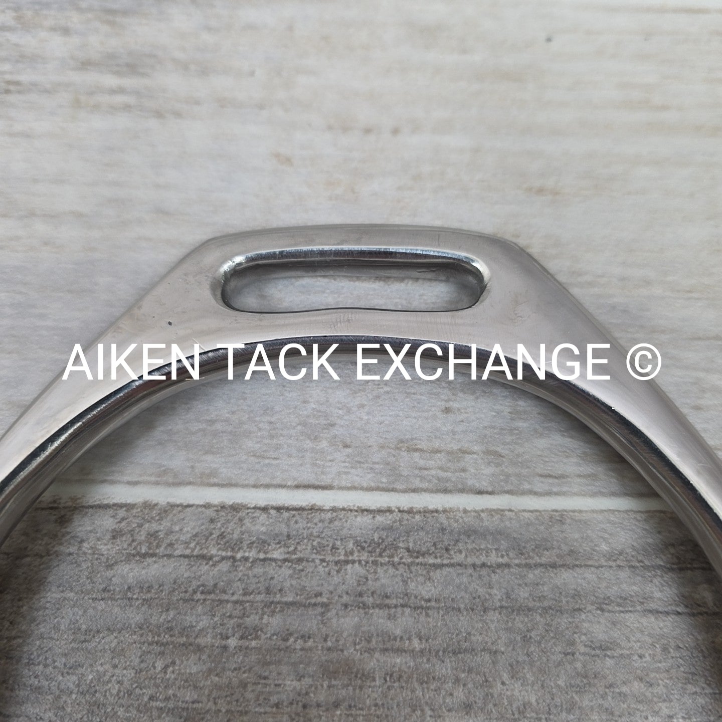 Centaur Fillis Stirrup Irons with Cheese Grater Pads 4.5"
