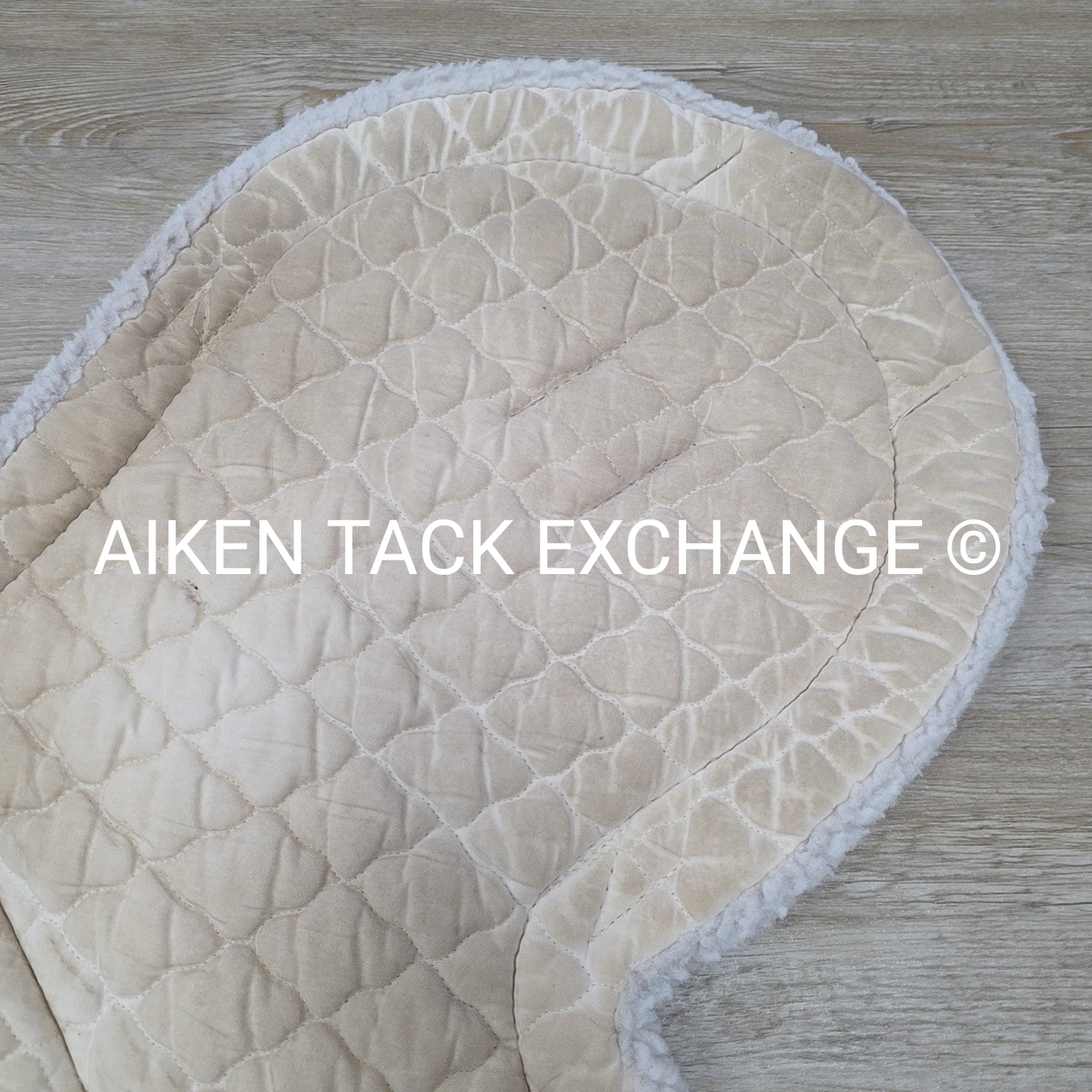 Toklat Medallion SuperQuilt Close Contact Contour Fleece Saddle Pad