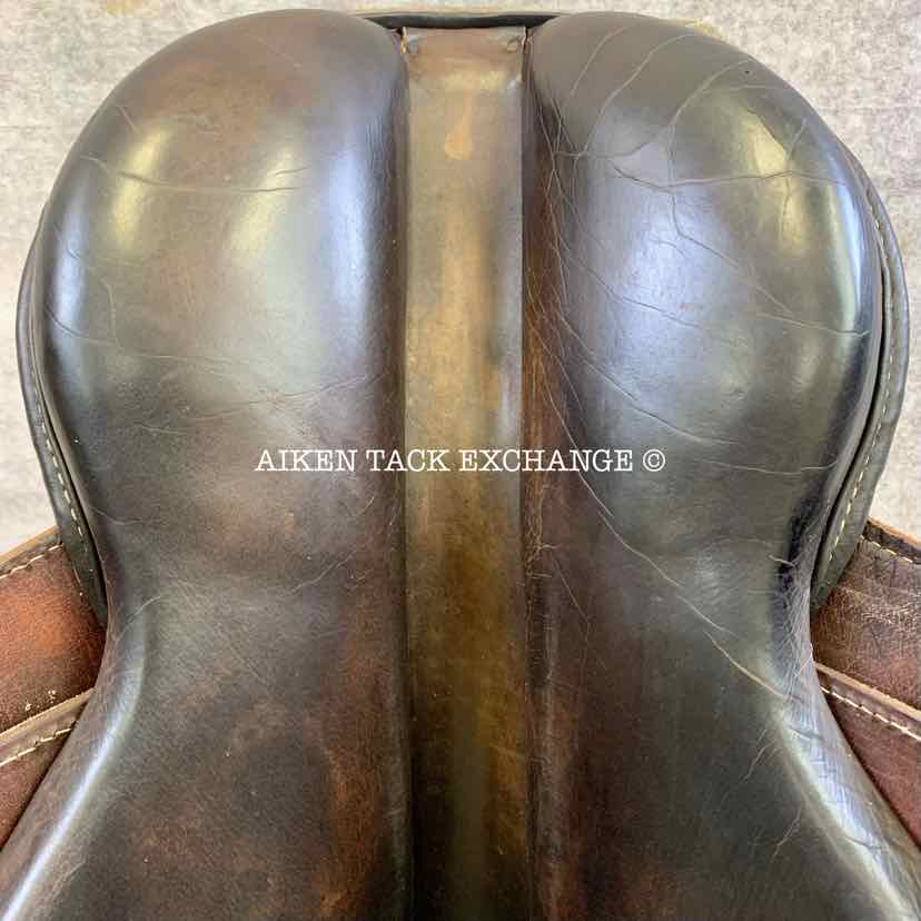 Gladiator Polo Saddle, 18" Seat, Narrow Tree, Foam Panels, Comes with Stirrups & Leathers