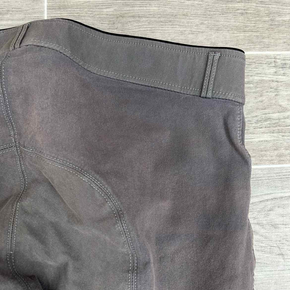 Devon-Aire Knee Patch Breeches, Size 34