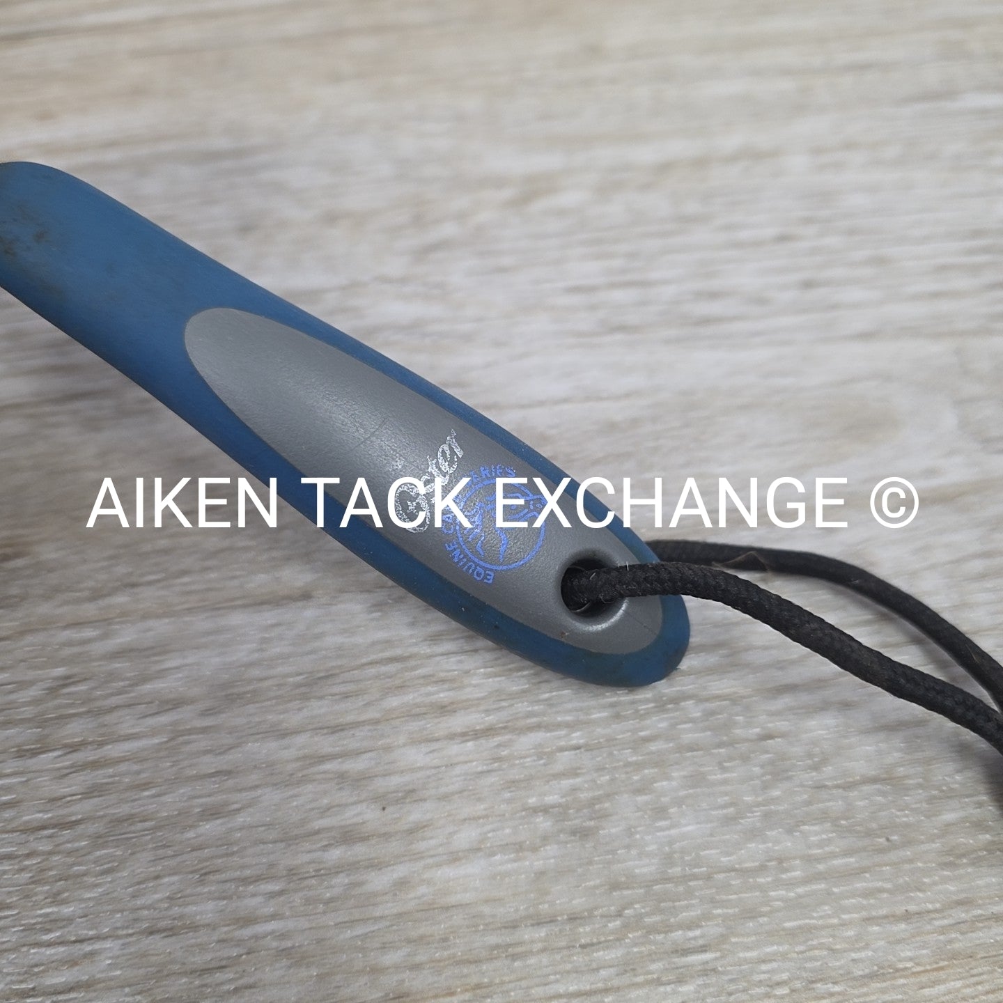 BARGAIN BUNDLE: Oster Course Curry Comb, Hoof Pick, & Mane and Tail Brush