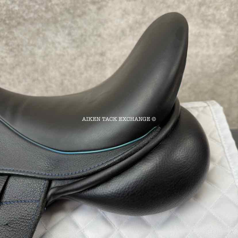 2020 Custom Saddlery Icon Star Monoflap Dressage Saddle, 17.5" Seat, Adjustable Tree, Wool Flocked Panels