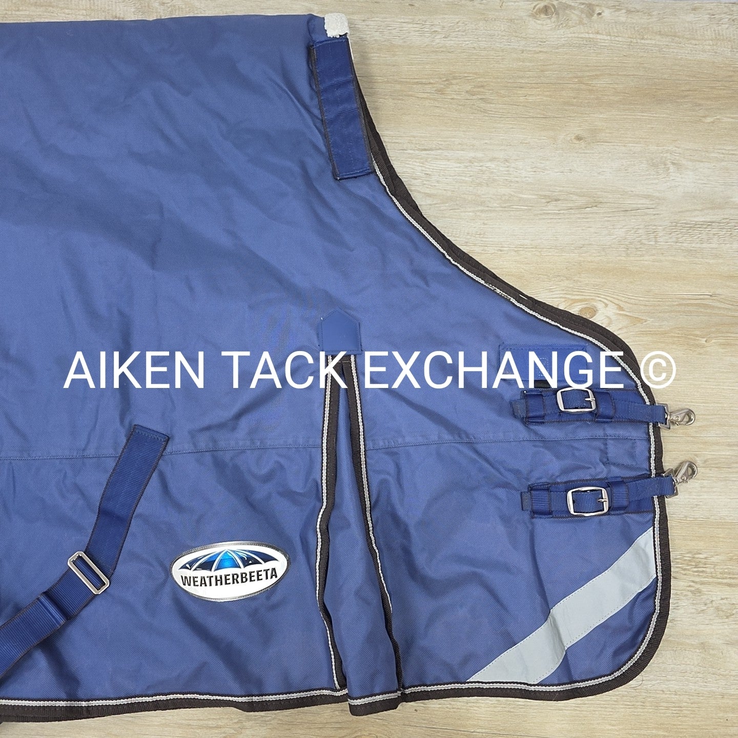 Weatherbeeta ComFiTec Ultra Tough Medium Weight Turnout Blanket 75" (No Neck Cov