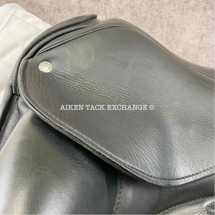 2020 Custom Saddlery Icon Coda W Monoflap Dressage Saddle, 17.5" Seat, Adjustable Tree, Wool Flocked Panels