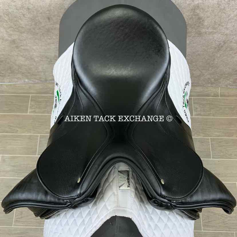 2009 Schleese Victory Dressage Saddle, 16.5" Seat, Short Flap, Adjustable AdapTree, Wool Flocked Panels