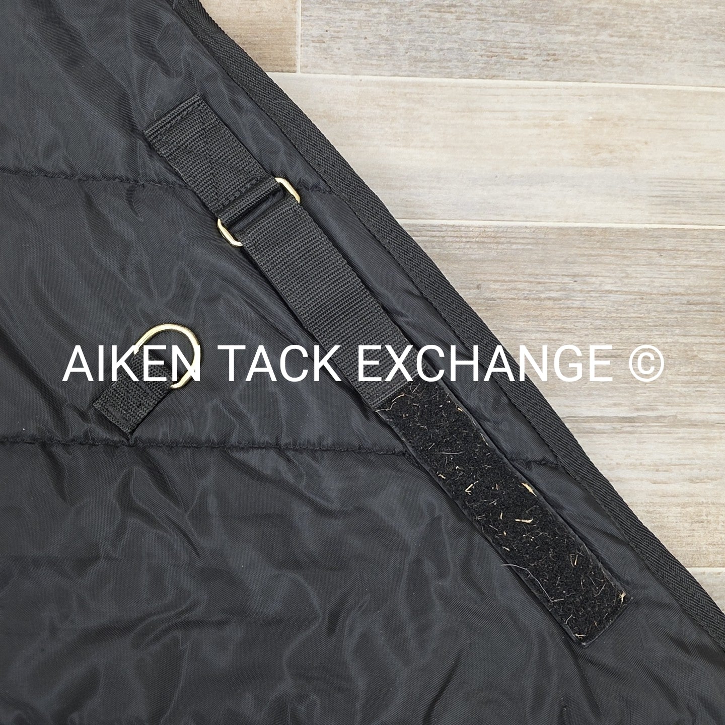 Schneiders Adjusta-Fit Closed Front Stable Blanket 74"