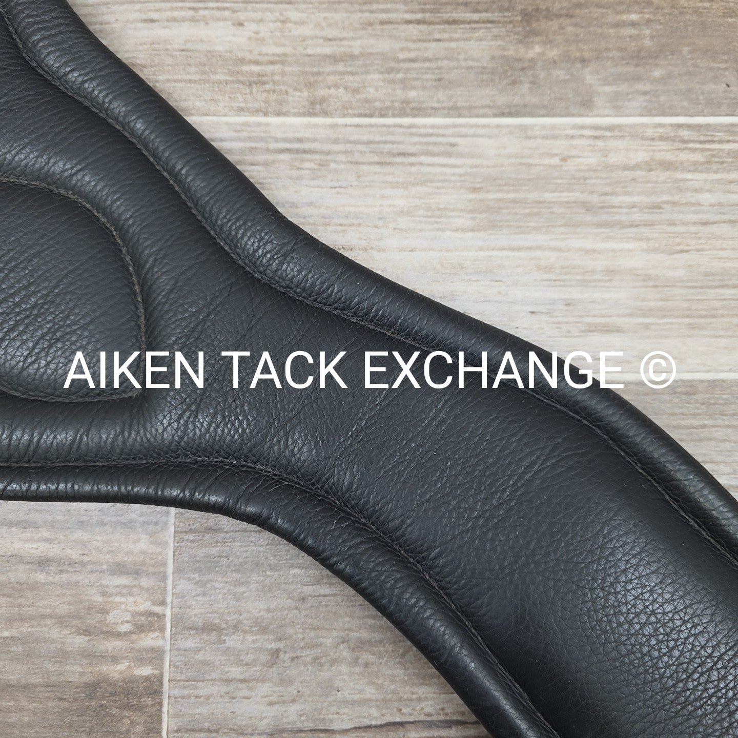Fairfax Performance Dressage Girth, Black, 26"