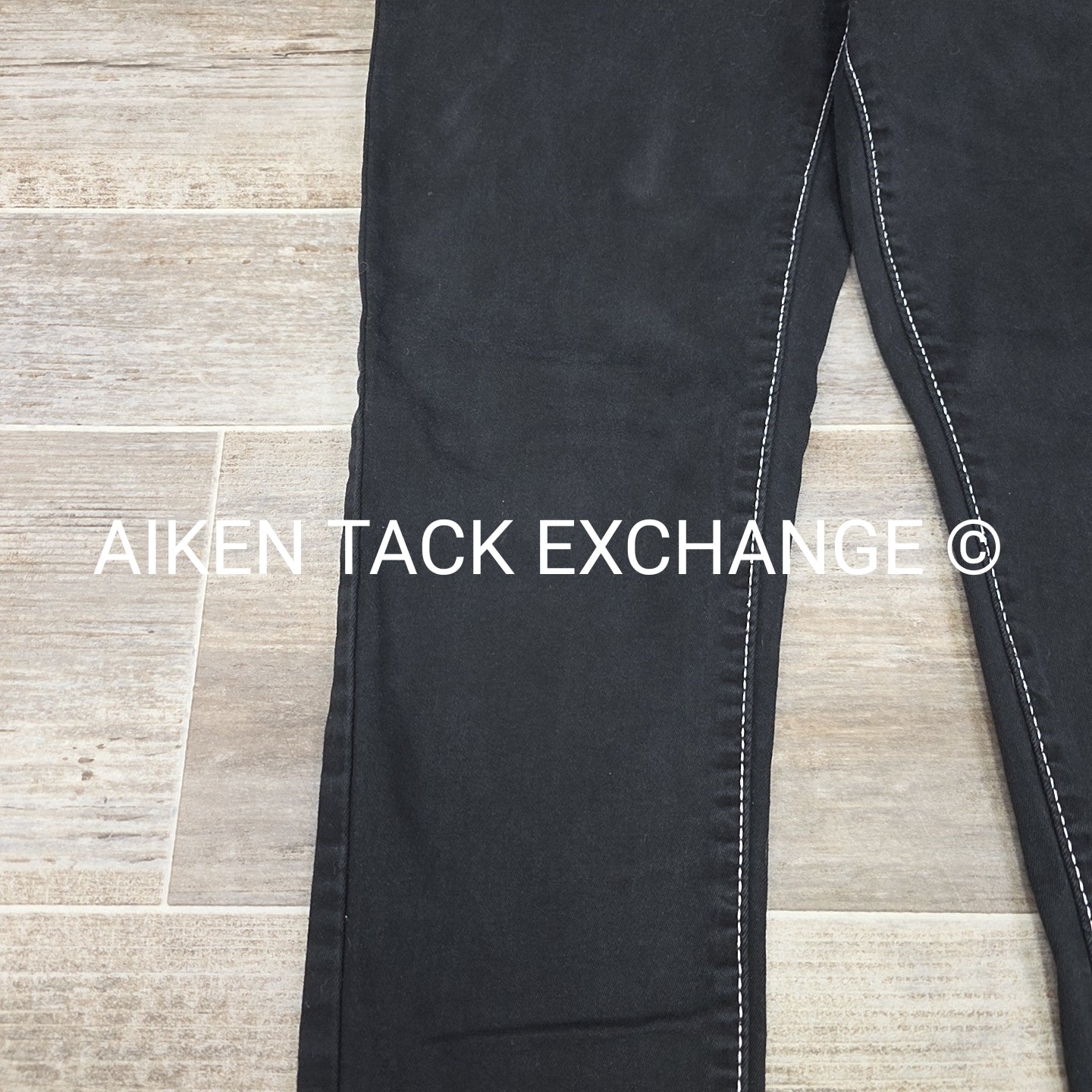 White Stitched Stretchy Jeans, Women's Medium