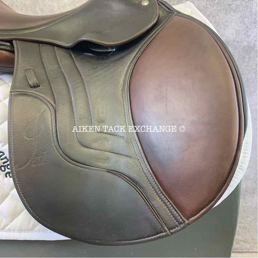 2014 Schleese Jete Close Contact Jump Saddle, 16.5" Seat, Adjustable AdapTree, Wool Flocked Panels