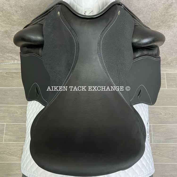 2024 Custom Saddlery Everest R Monoflap Dressage Saddle, 18" Seat, Adjustable Tree, Wool Flocked Panels