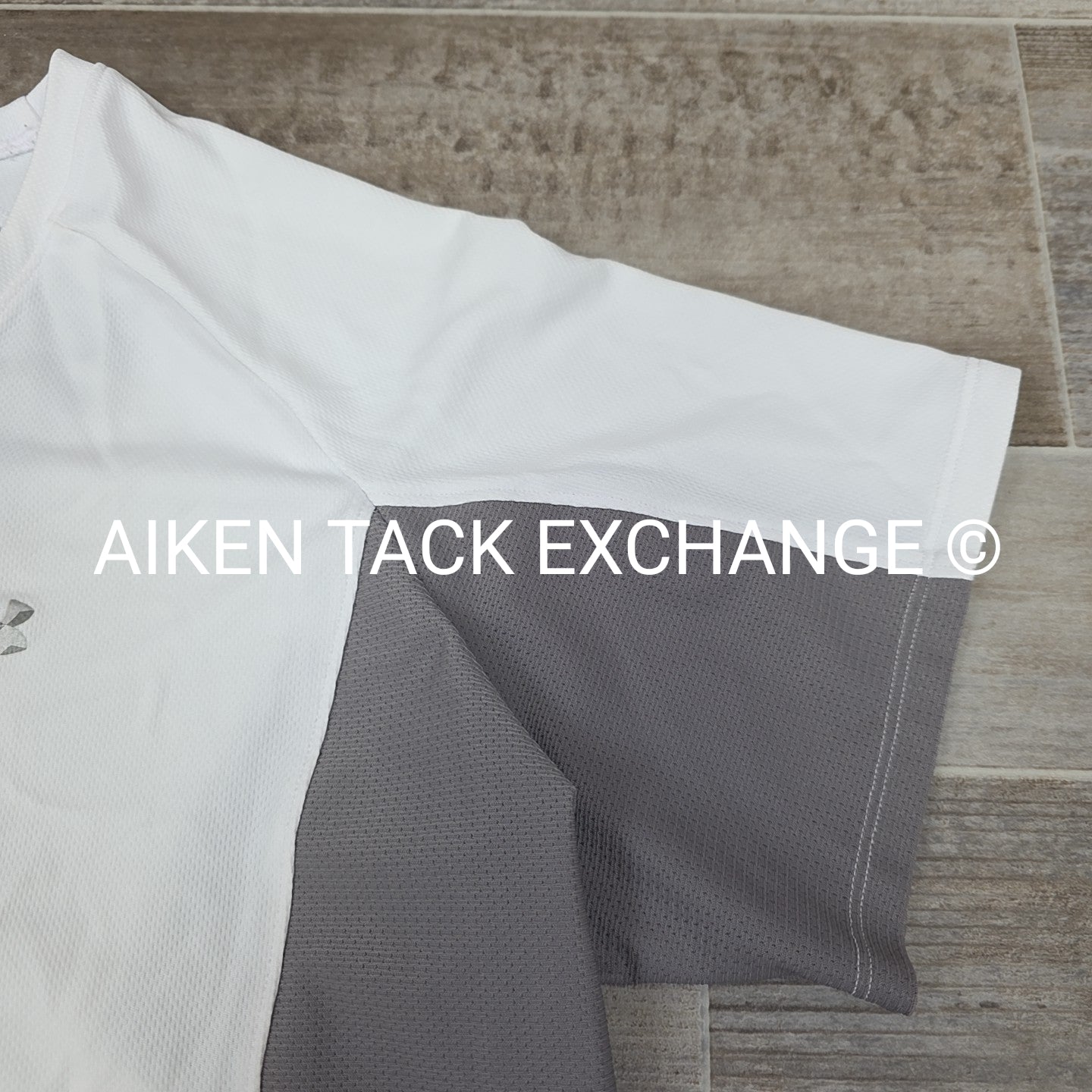 Under Armour Short Sleeve Athletic Top, Women's XLarge