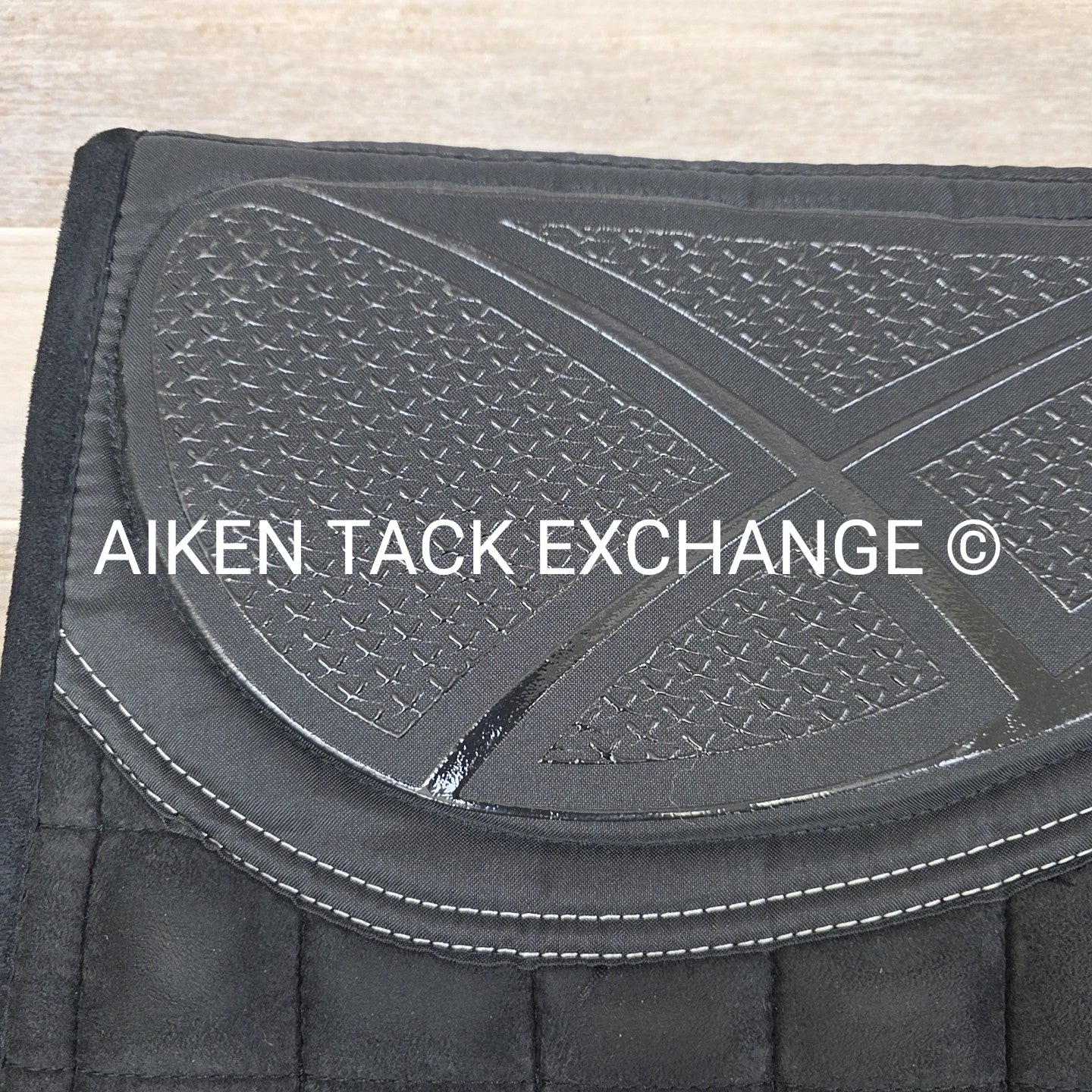 LeMieux X-Grip Silicone Eurojump Square Saddle Pad, Large