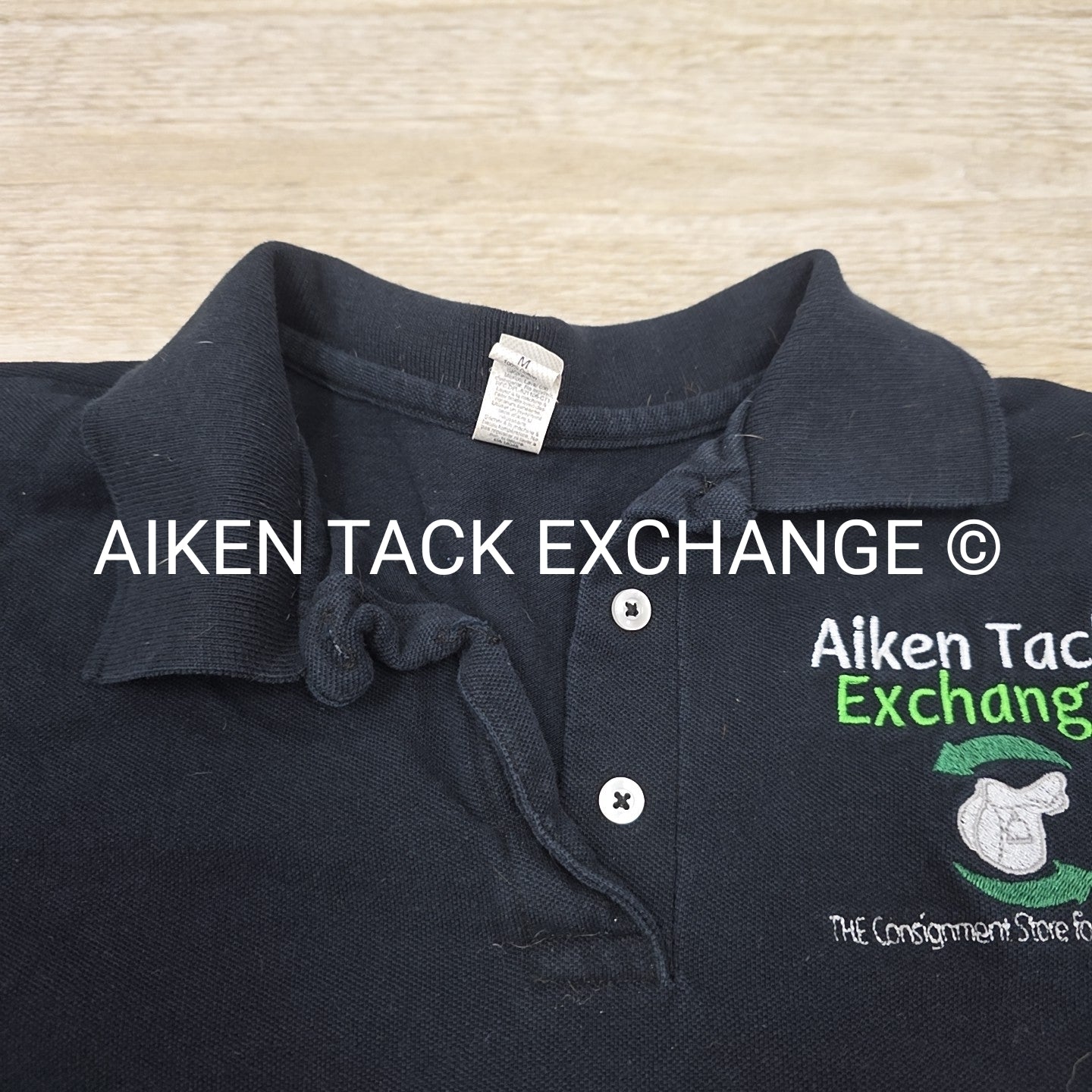 Short Sleeve Collared Polo Shirt with ATE Logo, Women's Size Medium