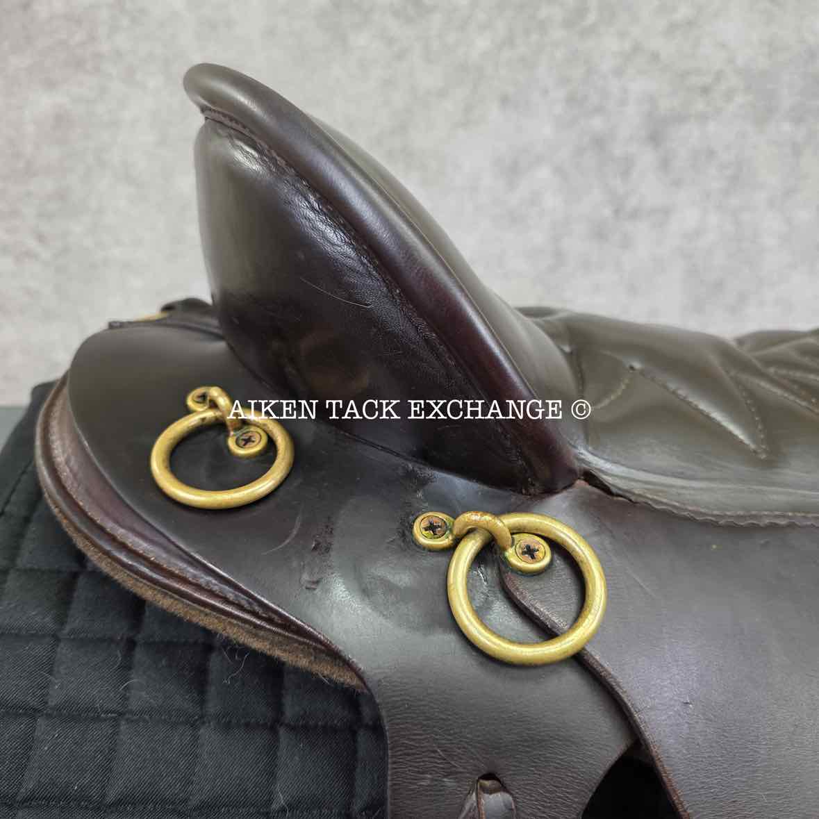 2002 Tucker 159 Endurance Trail Saddle, 16.5" Seat, Medium Tree - Semi QH Bars