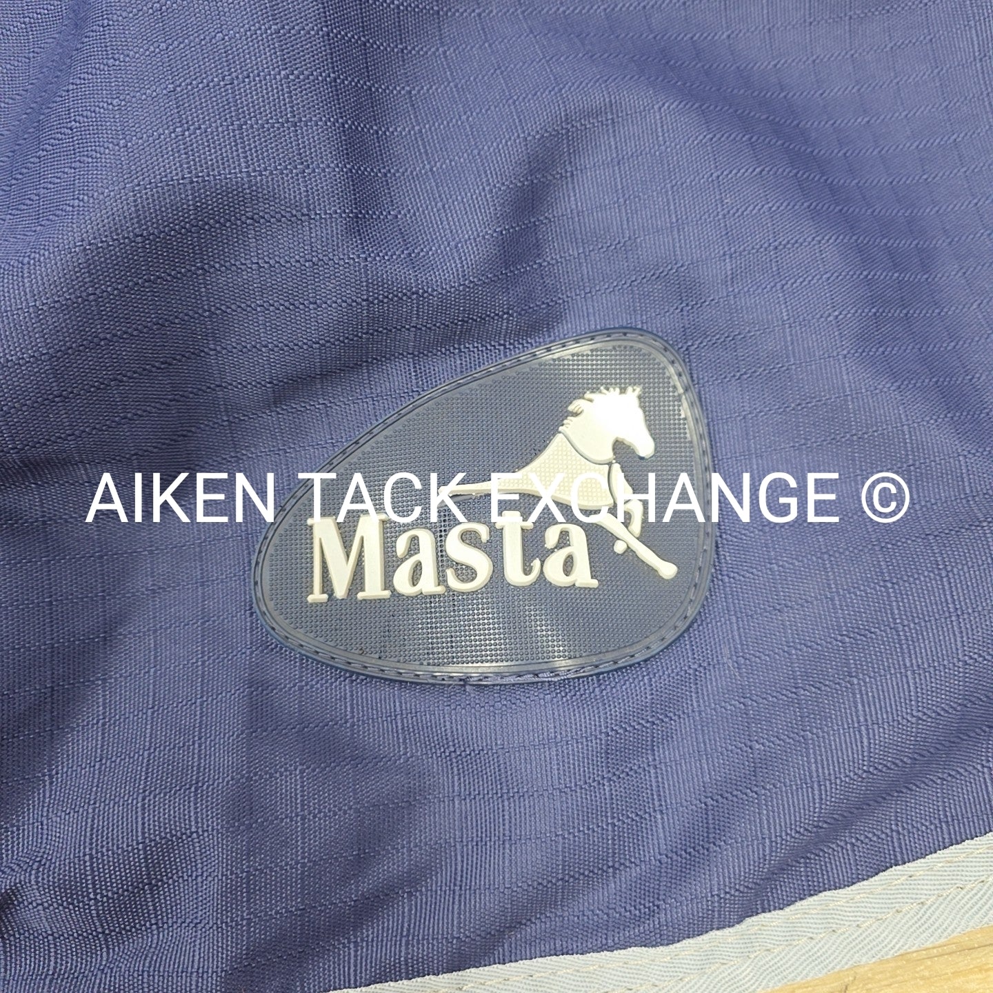 Masta Medium Weight Turnout Blanket, 84"
