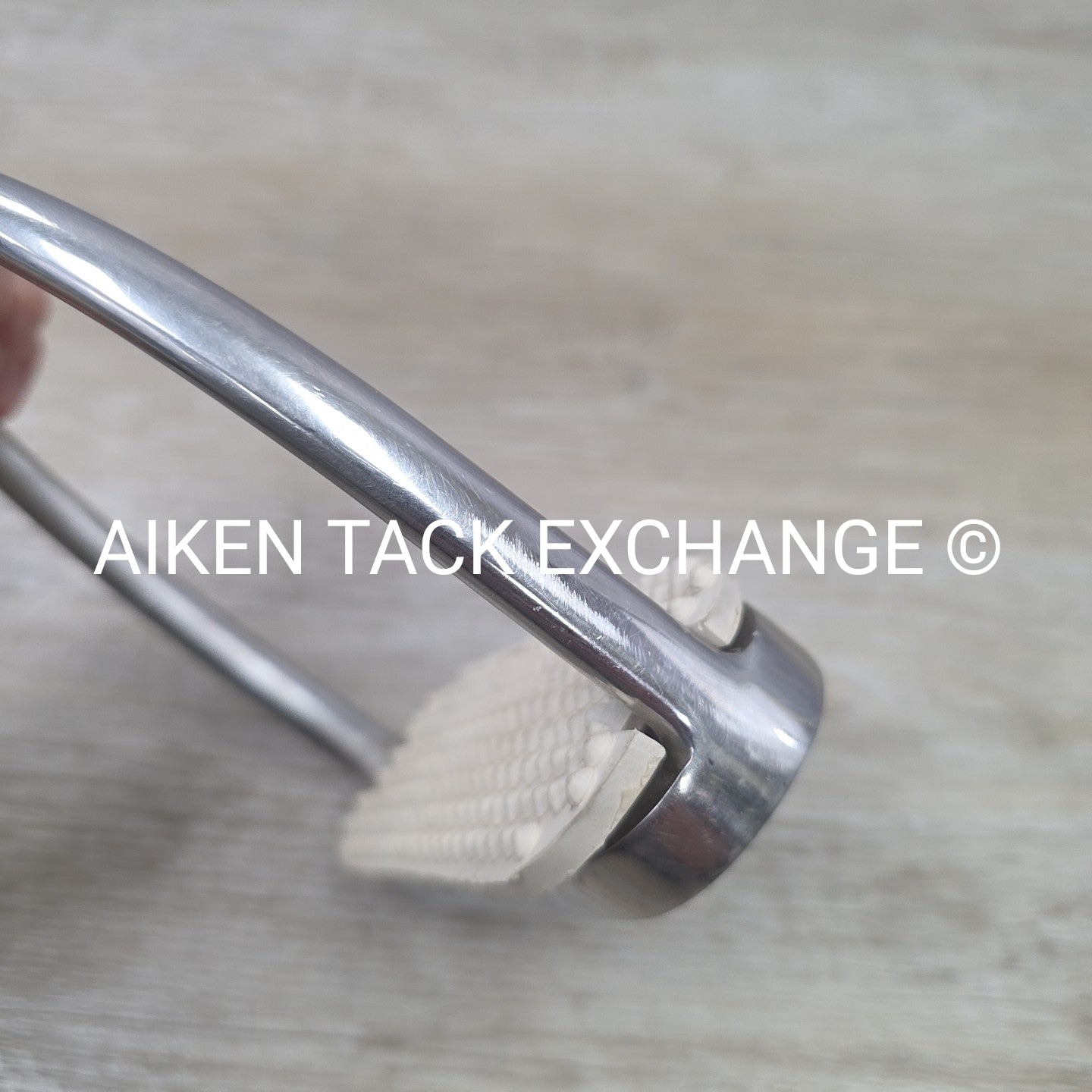 Intec Fillis Stirrup Irons, 4.75" (Missing Bling)