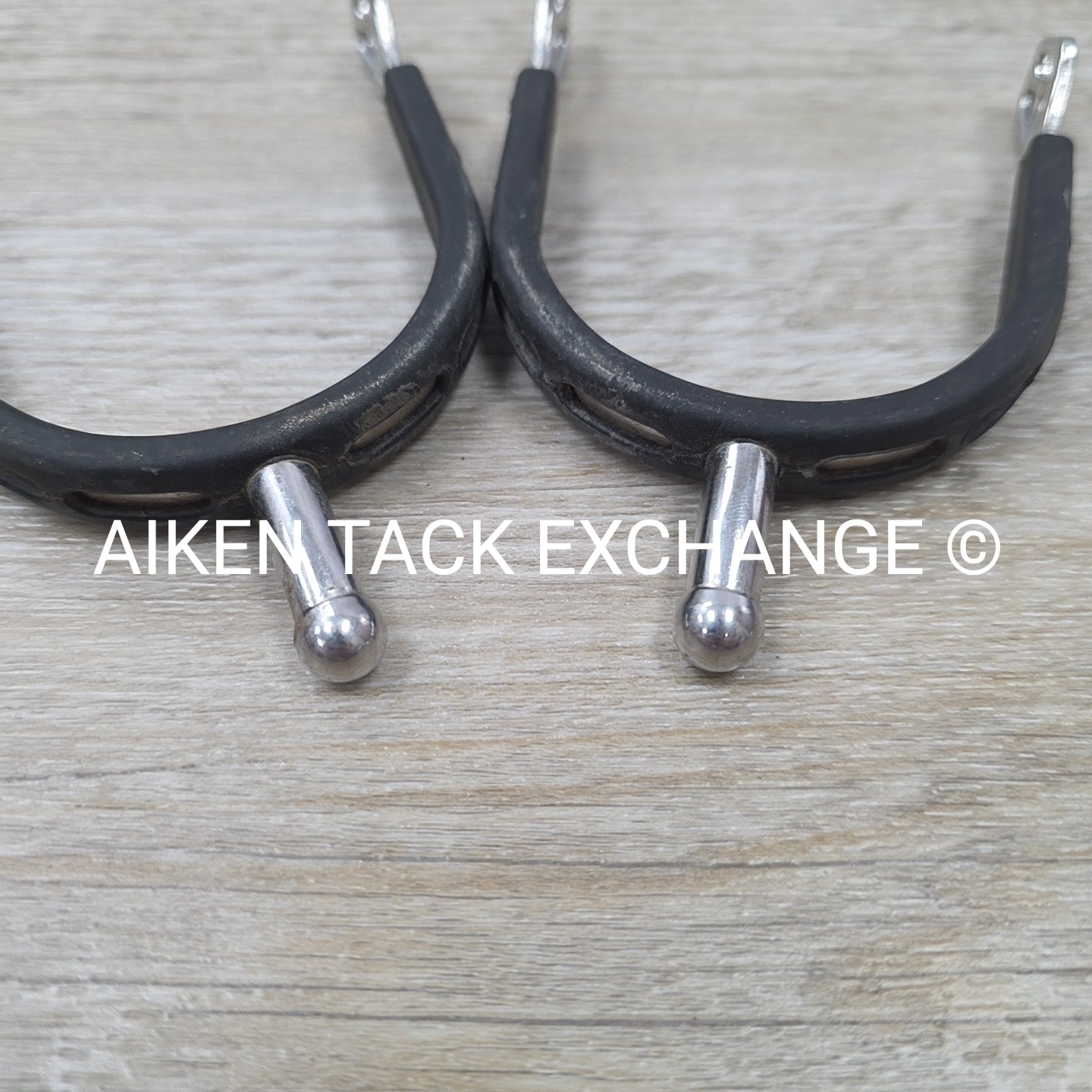 Herm Sprenger Ultra Fit Extra Grip Rounded End Spurs