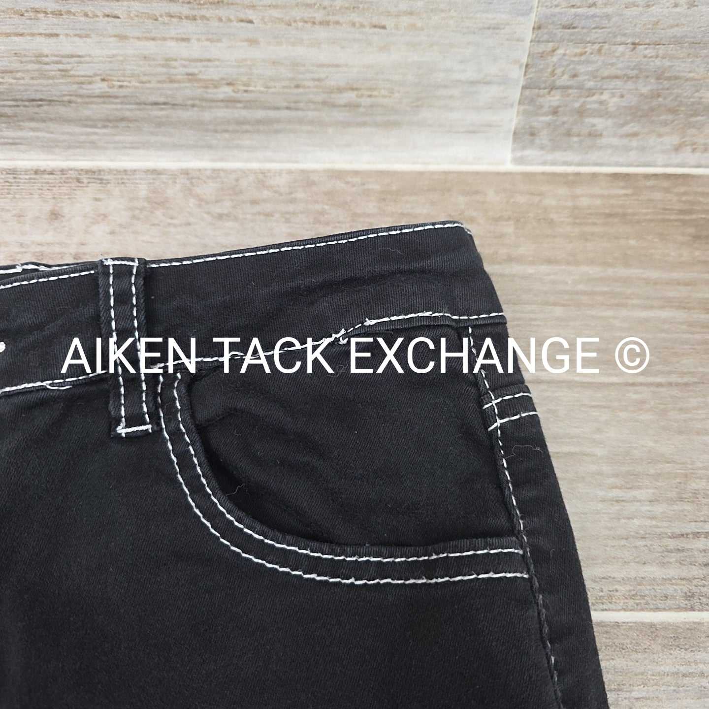 White Stitched Stretchy Jeans, Women's Medium