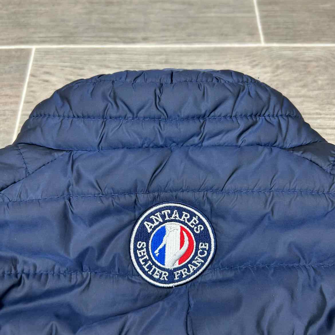 Antares Vest, Size Large