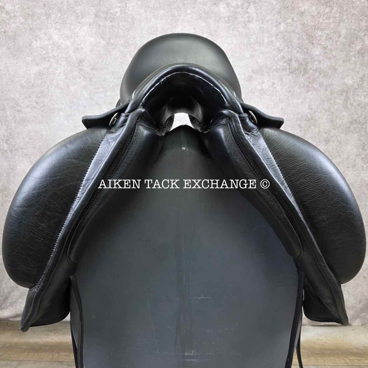 2015 Custom Saddlery Icon Flight Monoflap Dressage Saddle, 17.5" Seat, Adjustable Tree, Wool Flocked Hybrid Panels
