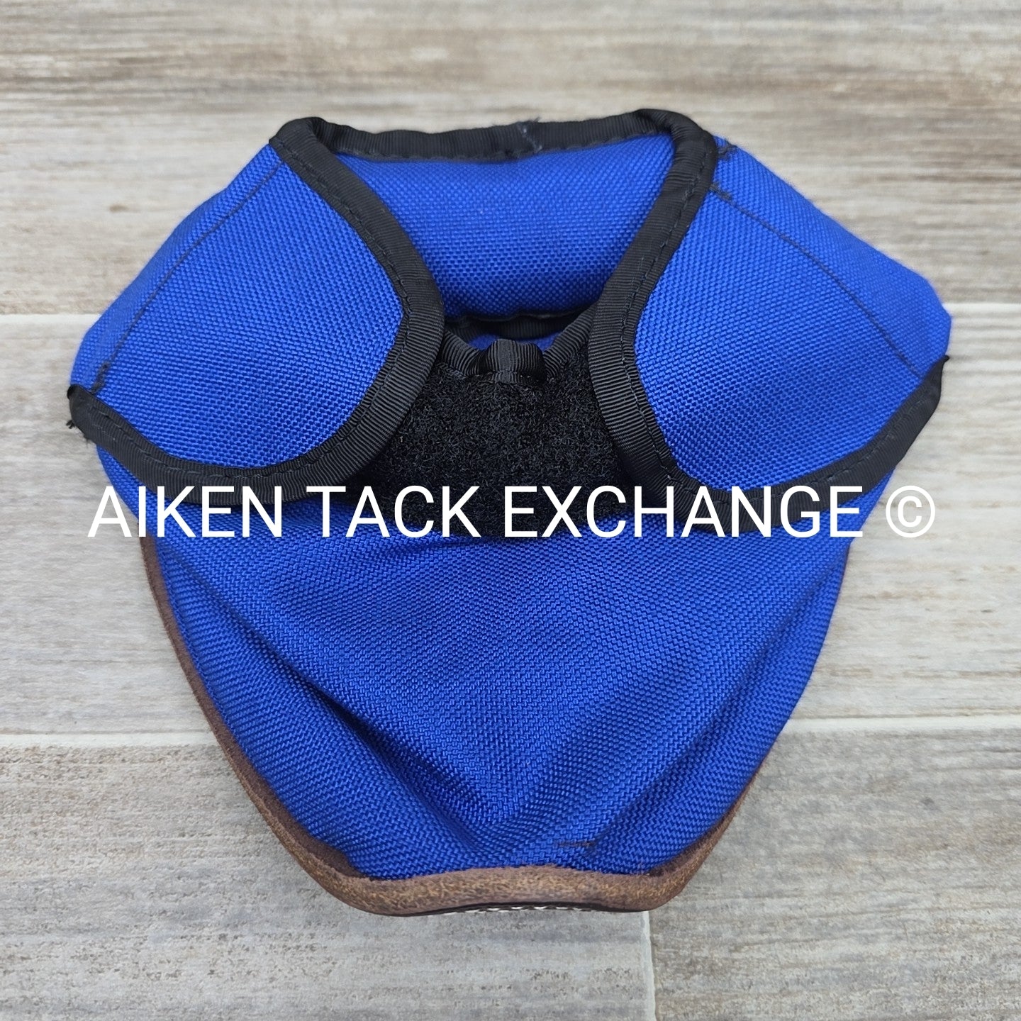 The Deluxe Equine Slipper, Size Medium, Brand New