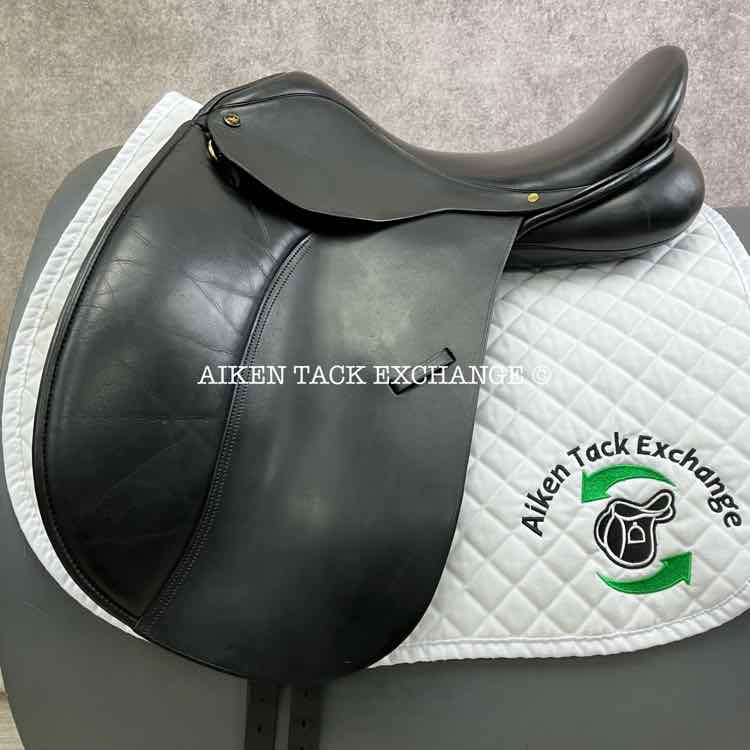 Klimke XCH Dressage Saddle, 17" Seat, Adjustable Tree - Changeable Gullet, Wool Flocked Panels