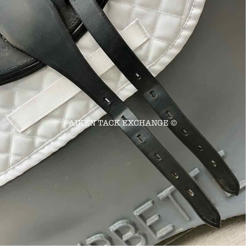 2021 Black Country Vinici Monoflap Dressage Saddle, 17" Seat, Wide Tree, Wool Flocked Panels