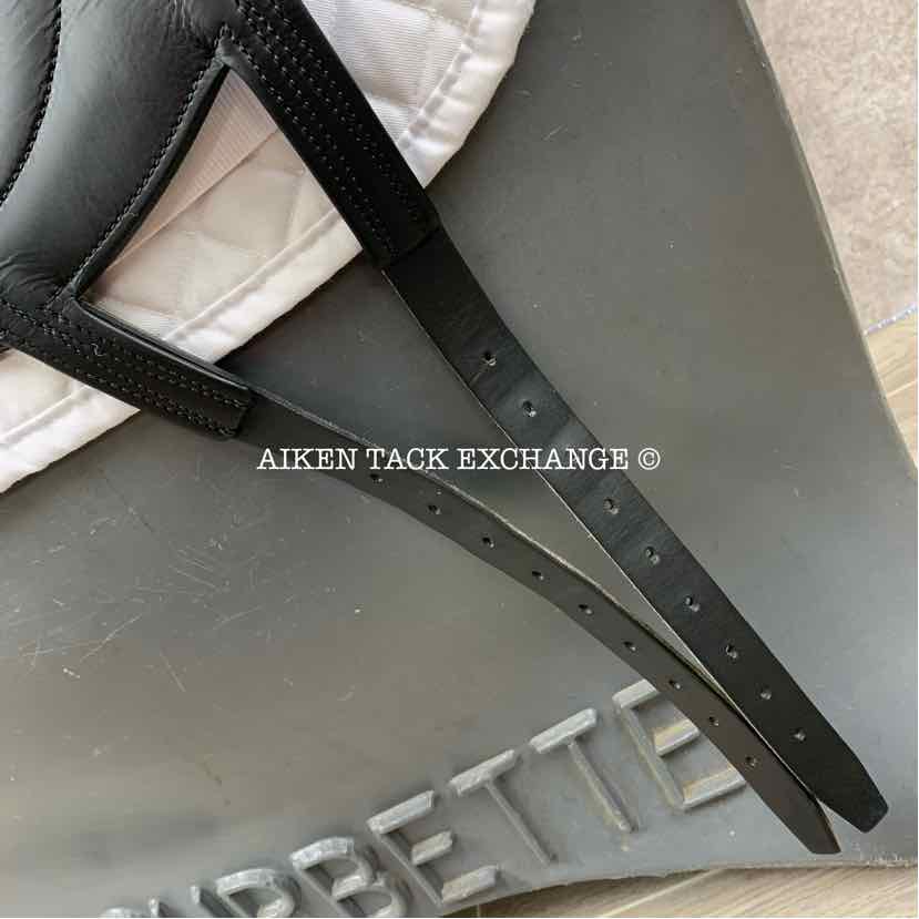 **SOLD** 2014 Antares Cadence Monoflap Dressage Saddle, 17.5" Seat, 1N Flap - Short, Medium Wide Tree, Foam Panels, Buffalo Leather
