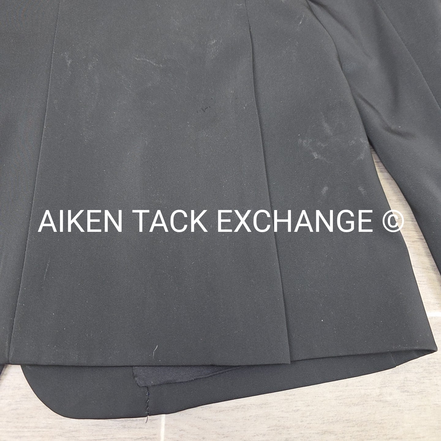 RJ Classics Xtreme Stretch Show Coat, Size 2 Long