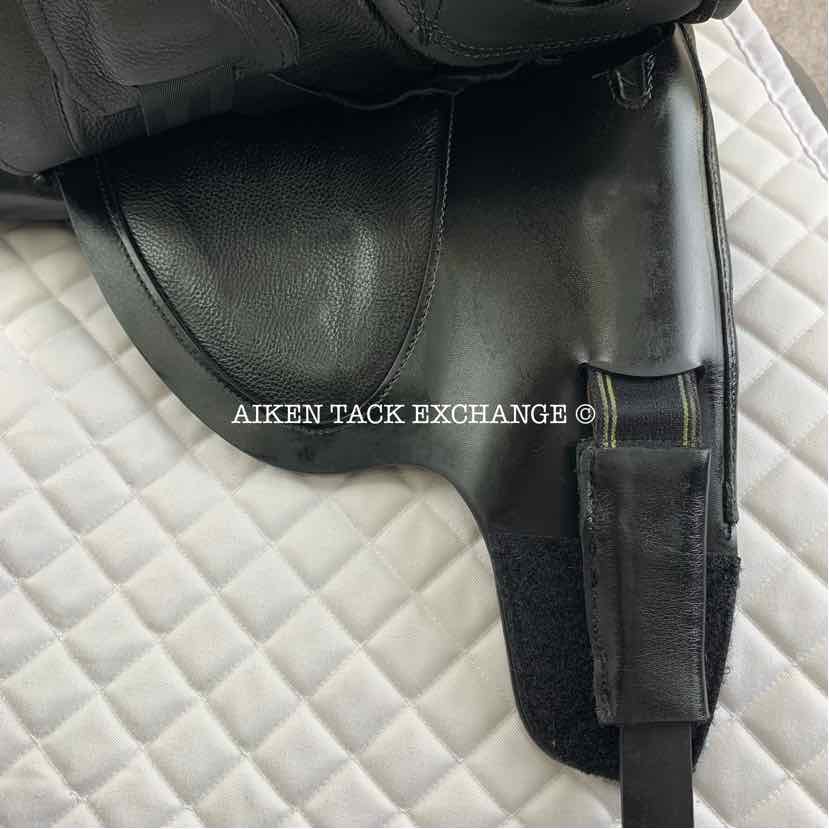 2016 Prestige X-D1D K Zero Monoflap Dressage Saddle, 17" Seat, Wide Tree, Wool Flocked Panels