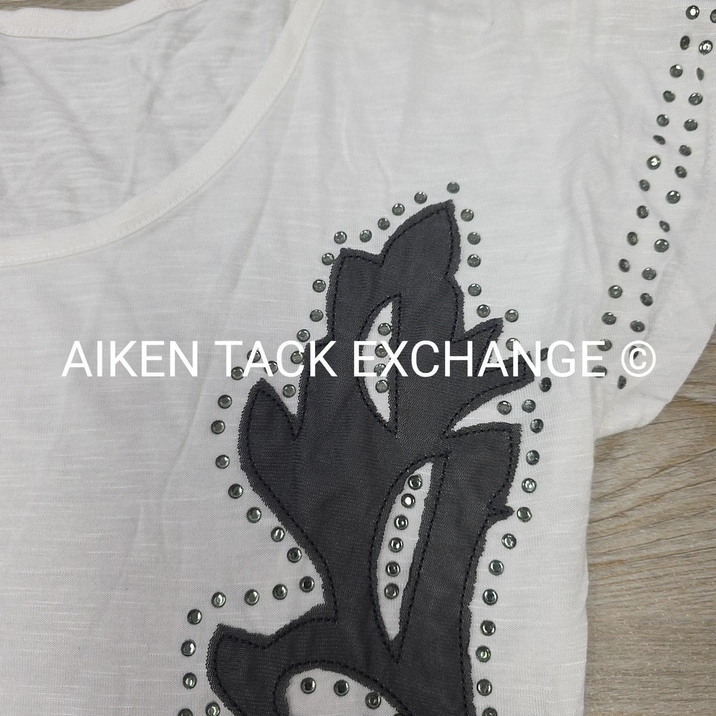 Ariat Short Sleeve Top, Size Medium