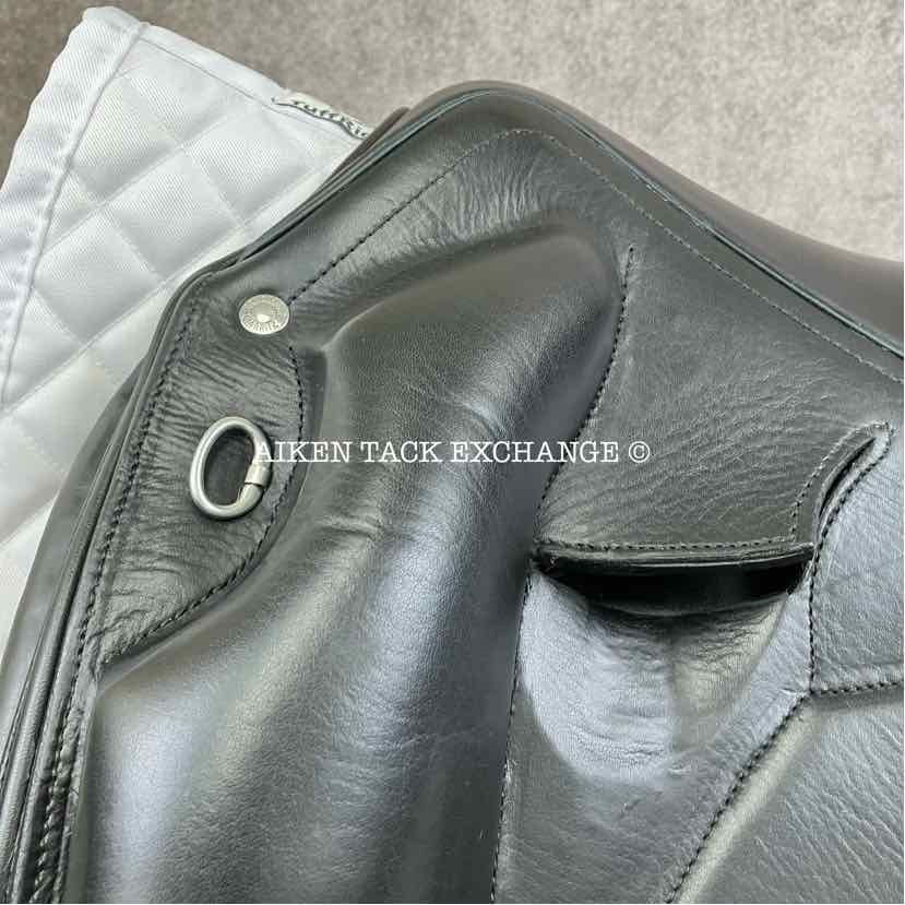 2014 Devoucoux Mendia Monoflap Dressage Saddle, 18" Seat, 3 Flap, Medium Wide Tree, D3D Panels, Full Buffalo Leather
